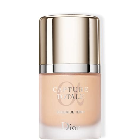 dior capture totale foundation 010